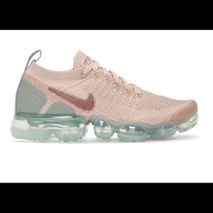 Nike Vapormax size 7.5 light pink and blue